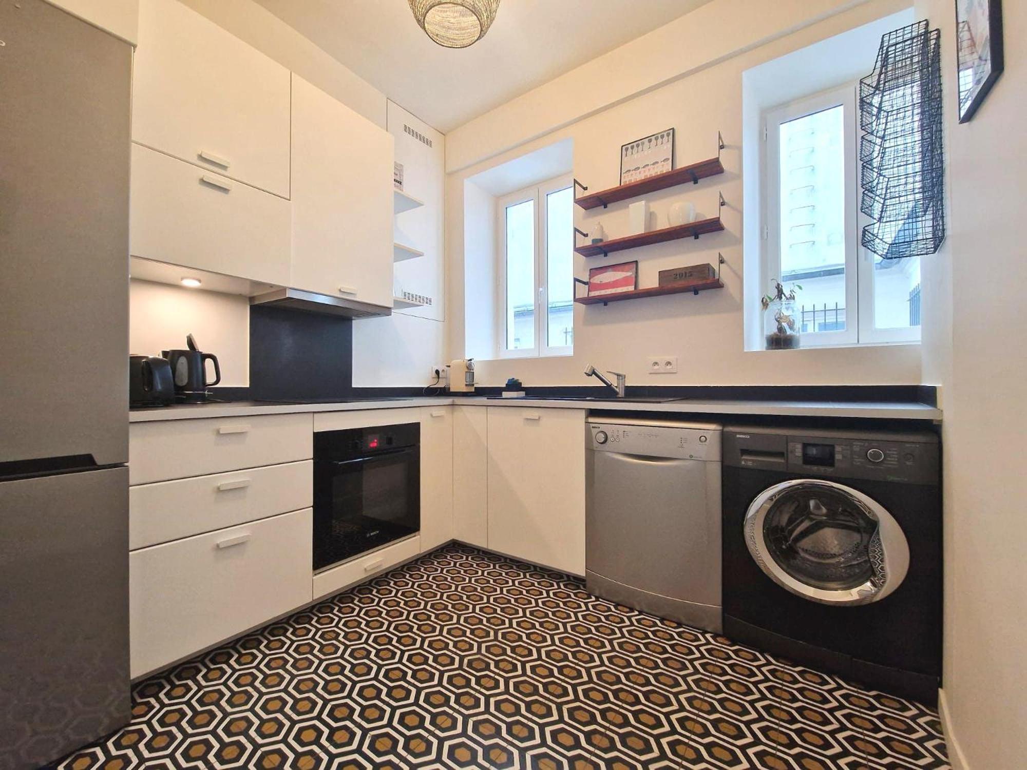 Appartement Parisian Nest 15 Min Adidas Arena & Montmartre