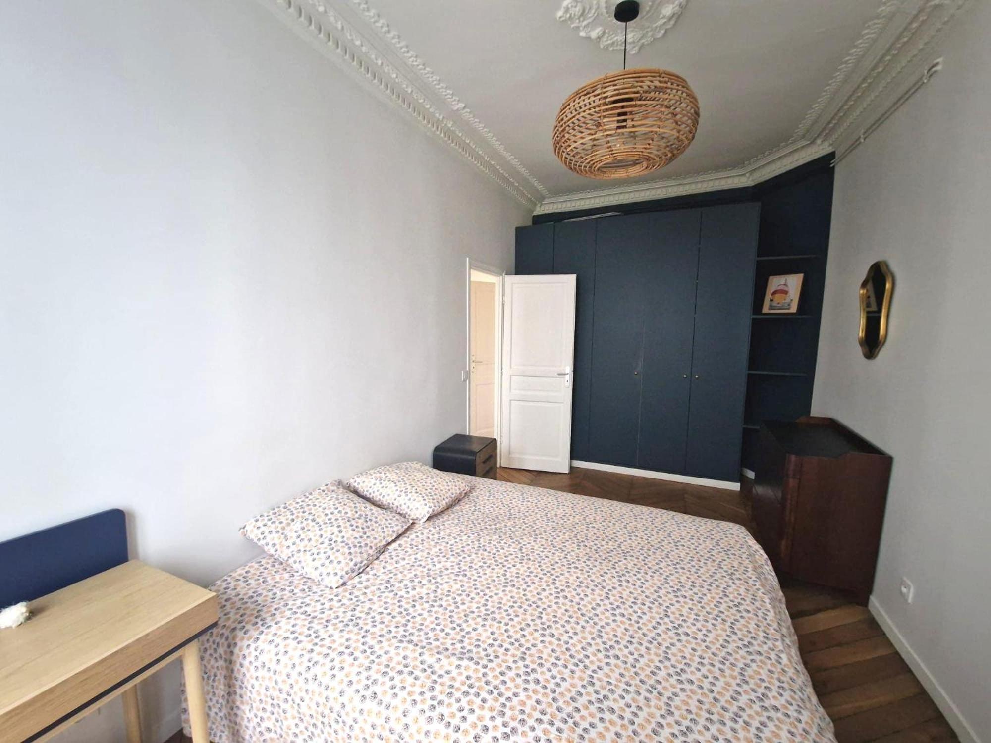 Apartment Parisian Nest 15 Min Adidas Arena & Montmartre